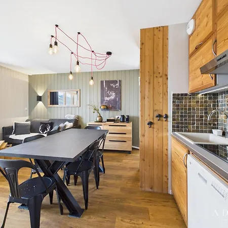 2 Pieces Pour 6 Personnes - Skis Aux Pieds, Balcons, Parking, Wifi ! - Fr-1-398-548 Apartman *